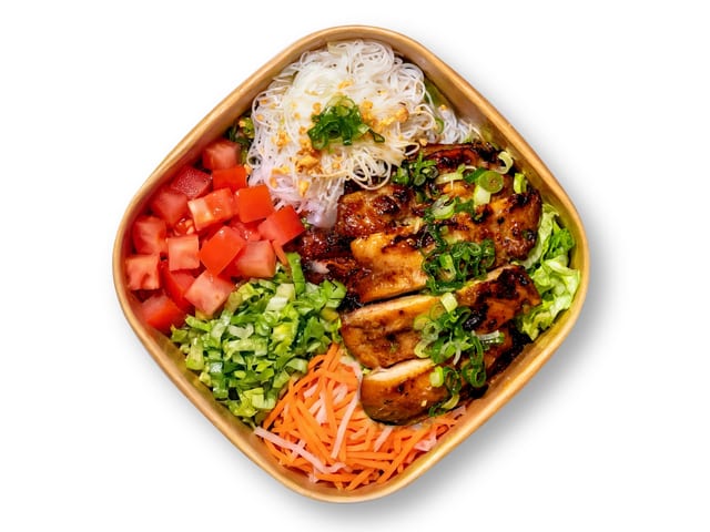 V1 Lemongrass Chicken (Vermicelli Dish).